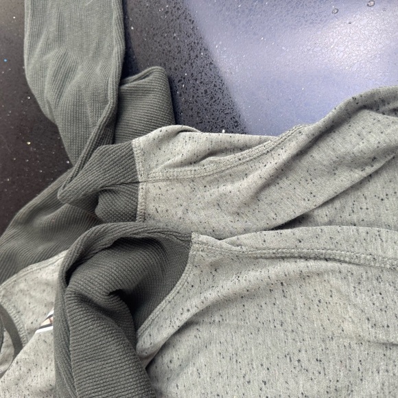 Realtree Green Long Sleeve Tee with Antler Design XL - Picture 13 of 13